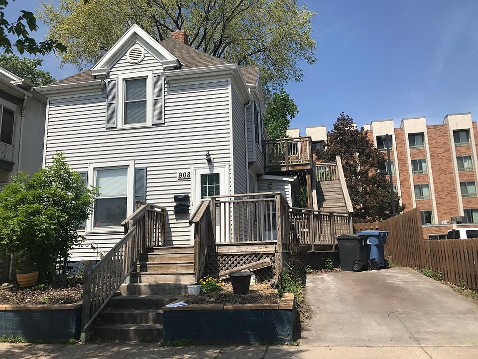 1st image of 908 13th Ave S #1