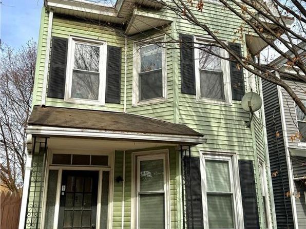 1319 Northampton St #1