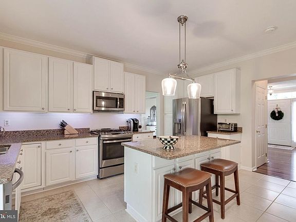 5th image of 10279 Quail Creek Pl