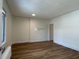 231 Walnut St #33B, Newtonville, MA 02460