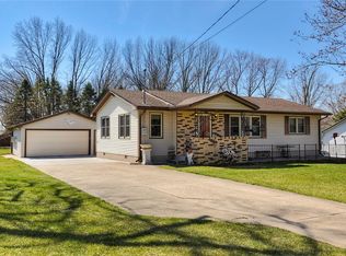 930 County Line Rd, Des Moines, IA 50320