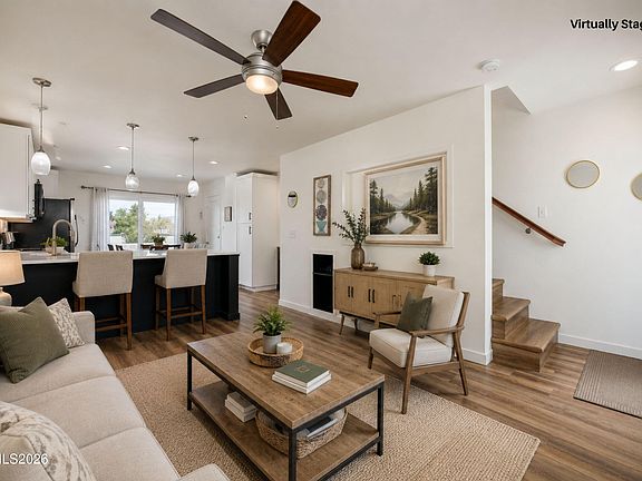 5th image of 3844 Bonnie Pl