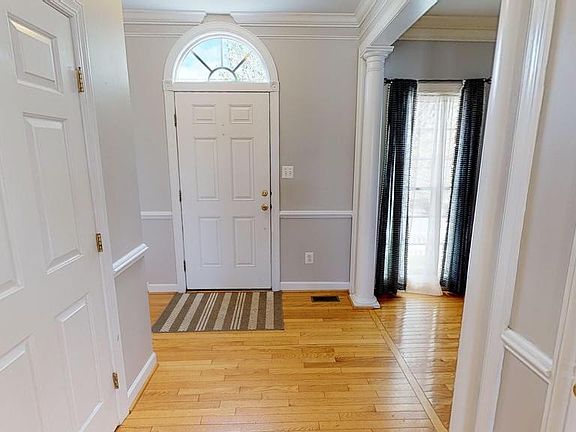 3rd image of 23204 Tall Poplar Dr