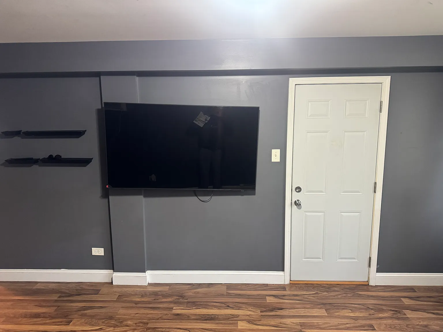 2 bed, 900 sqft, $1,600 — Photo 3