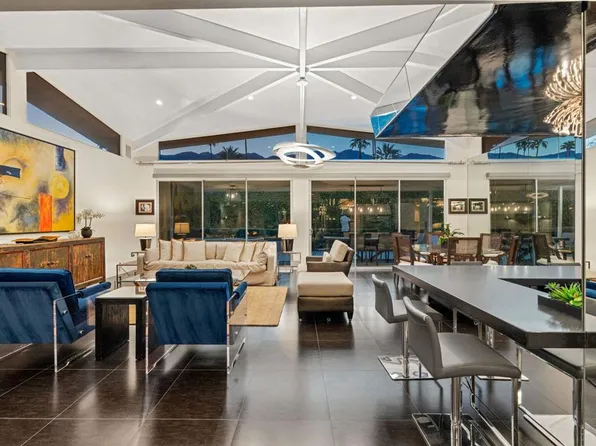 2015 S Toledo Ave, Palm Springs, CA 92264