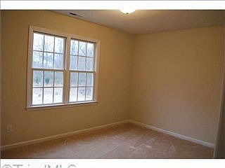 4th image of 1517 Caldwell St