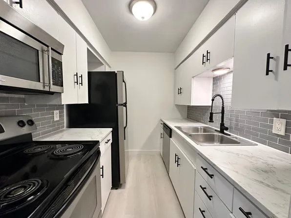 4330 Bowser Ave APT 109, Dallas, TX 75219