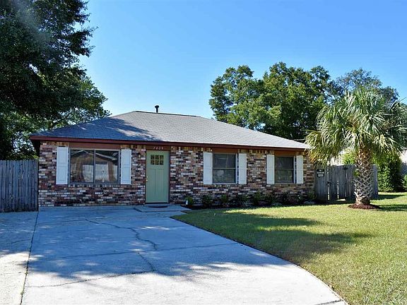 4th image of 7829 Lenora Ct