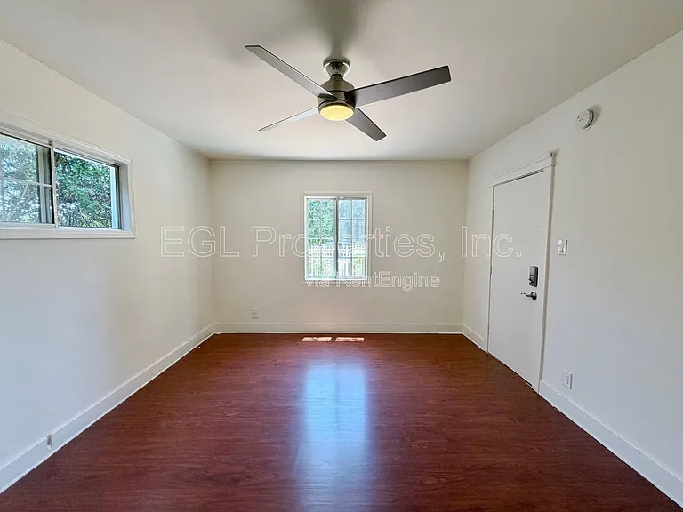 2407 Fernleaf St — Photo 10