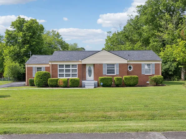 919 Murrey Dr, Pulaski, TN 38478