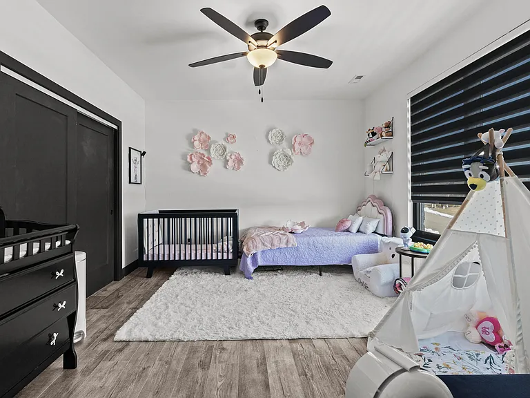 5947 Screaming Eagle Ln — Photo 54