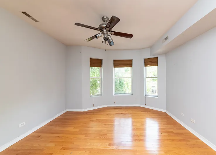 2 bed, 1.0 bath, $2,450 — Photo 2