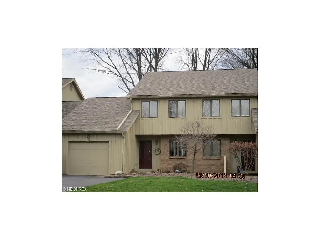 135 Diamond Way photo 1