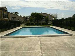 2nd image of 3223 Coral Ridge Dr