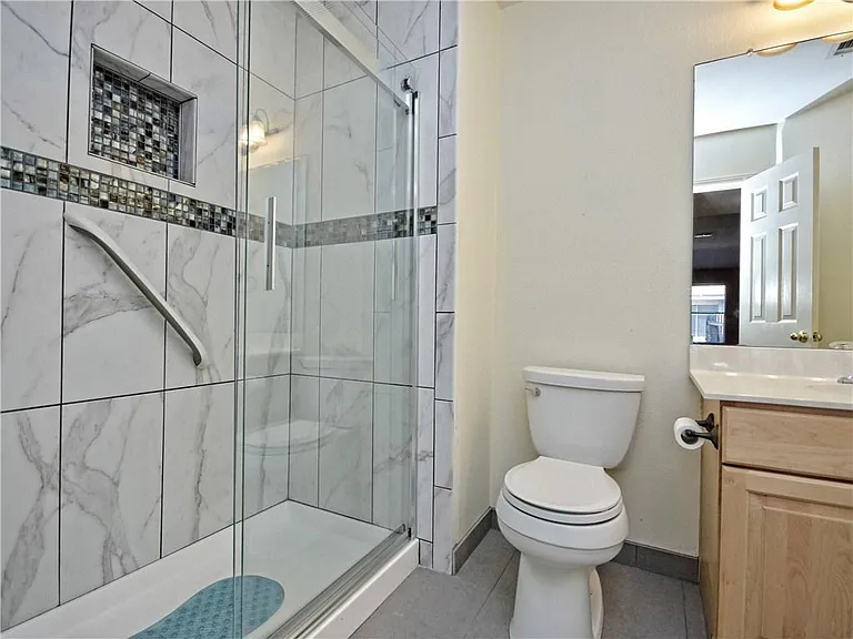 2519 Vernell Way — Photo 9