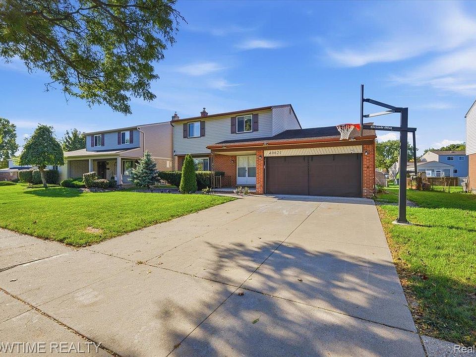 40621 Rinaldi Dr, photo 3