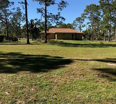 4th image of 24033 Rodas Dr