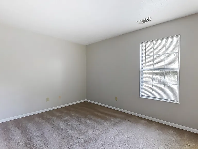 Vista Pointe Apartments — Photo 13