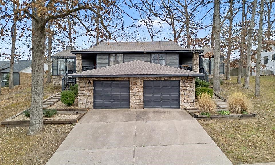 1st image of 2304/2306 Oakwood Ave