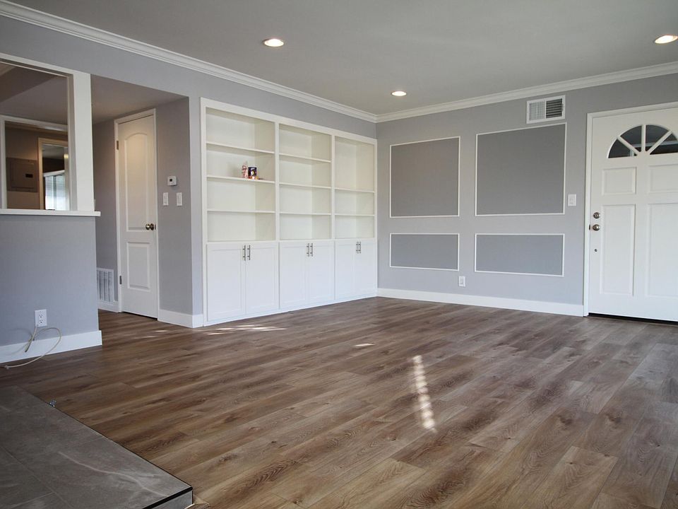 1st image of 364 Cliff Dr APT 4