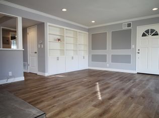 364 Cliff Dr APT 4, Pasadena, CA 91107