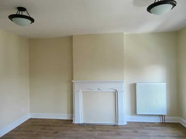 168 Lander St #3 — Photo 4
