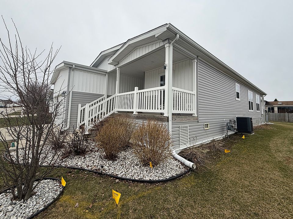 1st image of 25530 Shinnecock Dr
