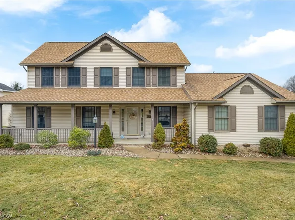 1825 John Carroll Dr SE, Massillon, OH 44646