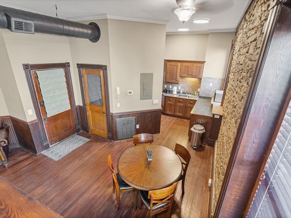 118 SW 8th Ave #302