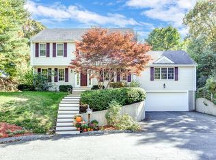 69 Longhill Rd, Franklin, MA 02038