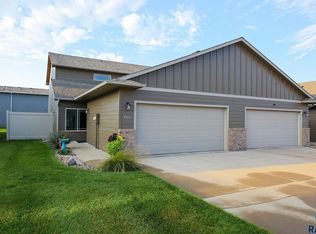 4313 W Shipton St, Sioux Falls, SD 57108