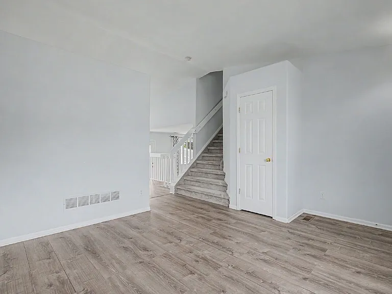 6991 Prairie Wind Dr — Photo 5