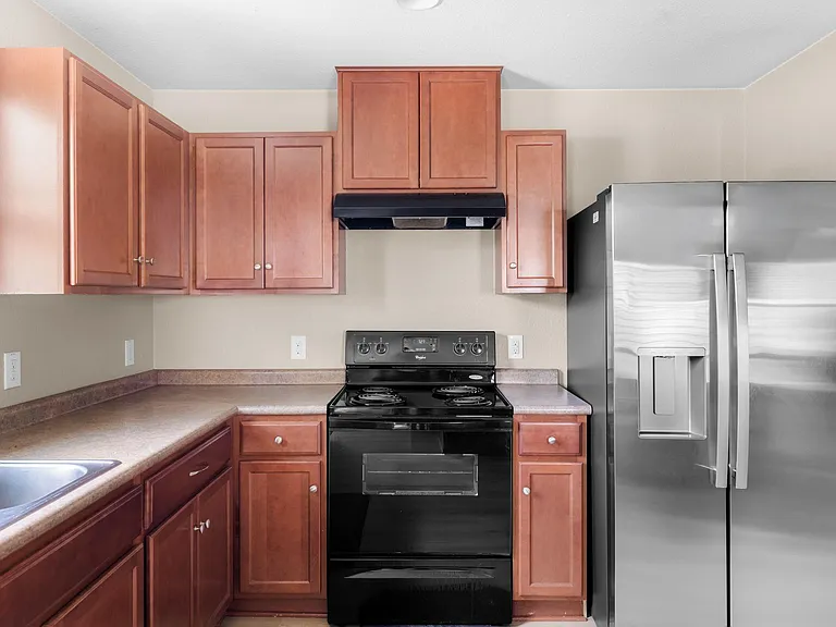 6708 Glebe Path — Photo 18