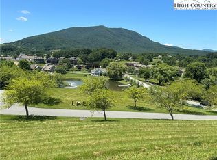 Olde Charter Cir, Jefferson, NC 28640