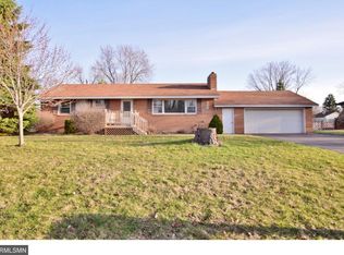 908 Sunkist Pkwy, Minneapolis, MN 55444