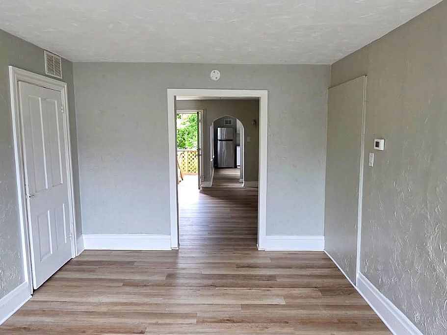 1st image of 37 Dilworth St #3
