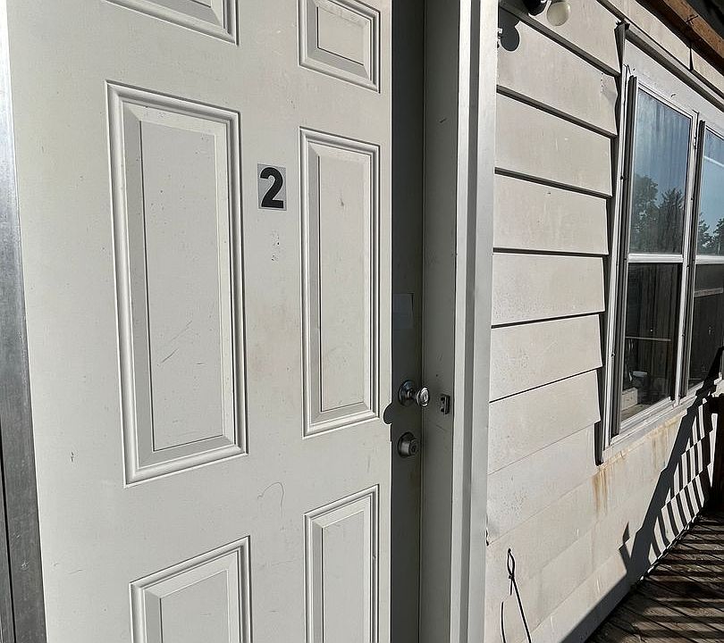 1st image of 1362 College St APT 2