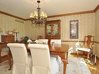 3rd image of 111 Edgewater Dr