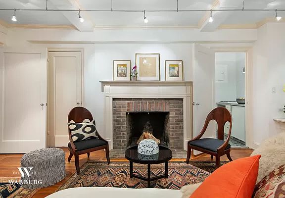 4th image of 434 E 52nd St #3A