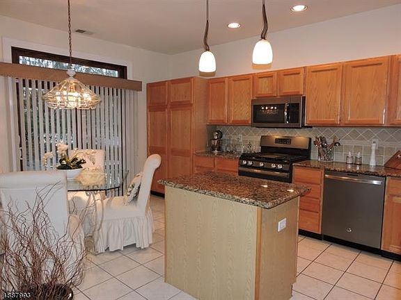 4th image of 13 Hornbeam Way