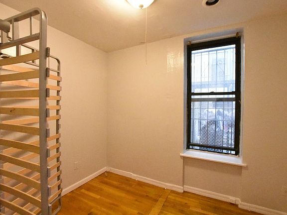 4th image of 63 W 109th St APT 2A