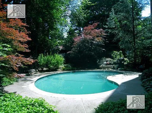 1949 Commonwealth Ave #6 — Photo 10