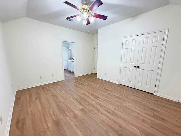 15220 Calaveras Dr — Photo 32