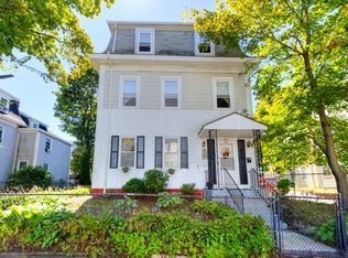 15 Dix St, Worcester, MA 01609