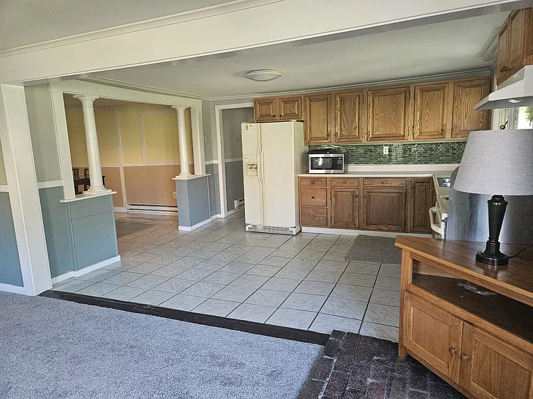 167 W Main St #1 — Photo 2