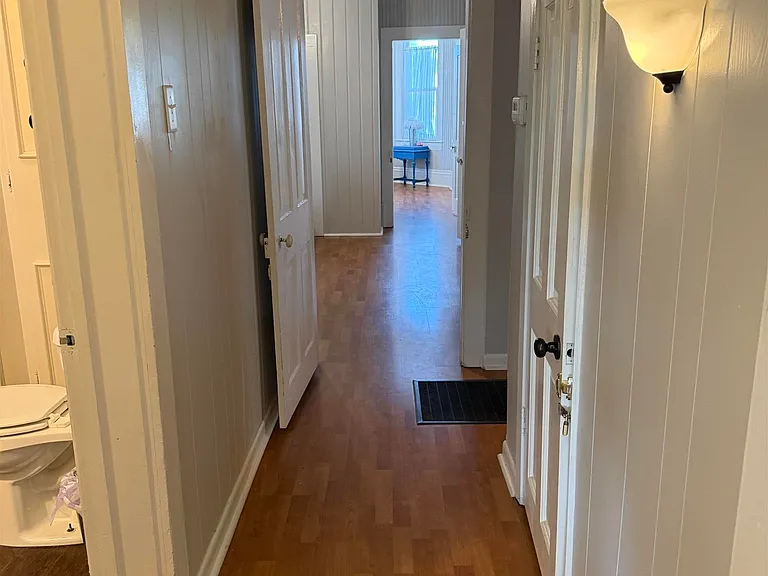 23930 Railroad Ave — Photo 27
