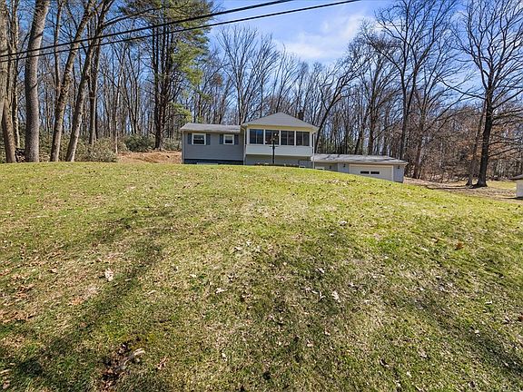 3rd image of 181 Ahrensville Rd