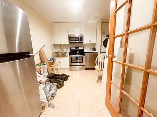 Rented by Ulas Real Estates Inc | media 5