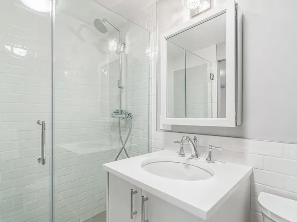 1532 Naudain St, Philadelphia, PA 19146