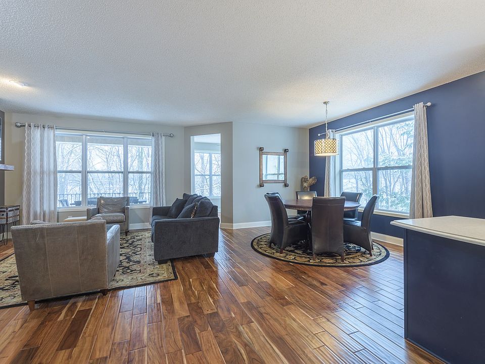 1st image of 10057 Lee Dr